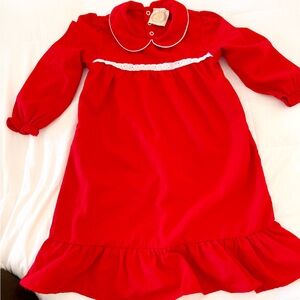 The Beaufort Bonnet Company Size 3T nightgown